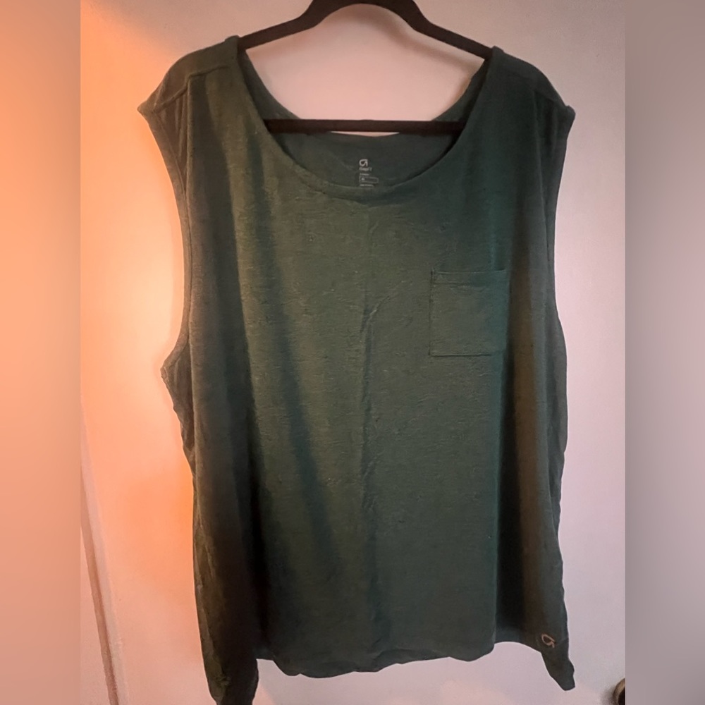 GAP Green Muscle Tee